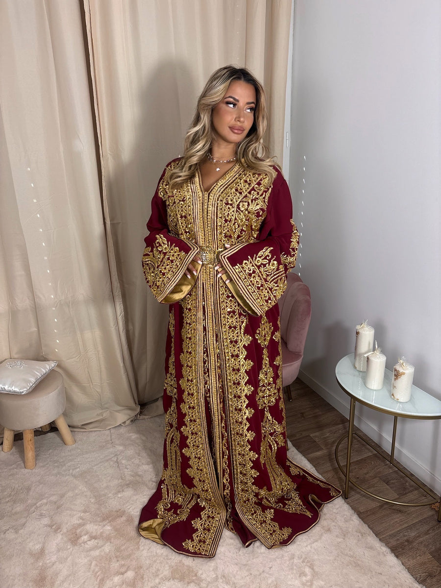 Caftan Royal bordeaux et or – Haute couture marocaine