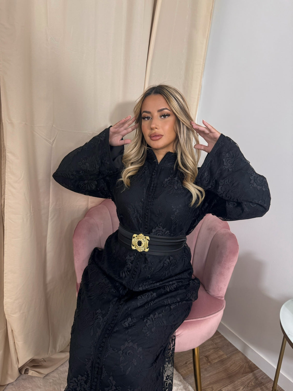 Caftan sirène marocain noir – Chic et élégance intemporelle