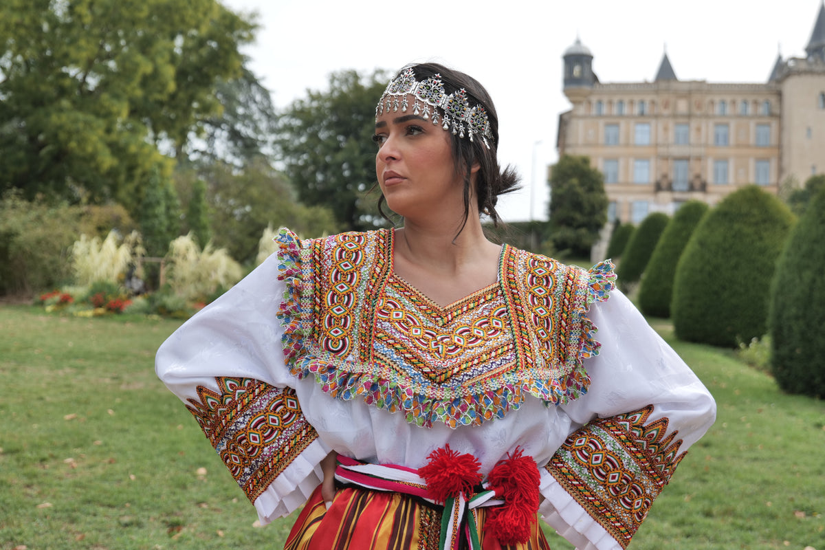 Robe Kabyle Traditionnelle — Modèle Unique