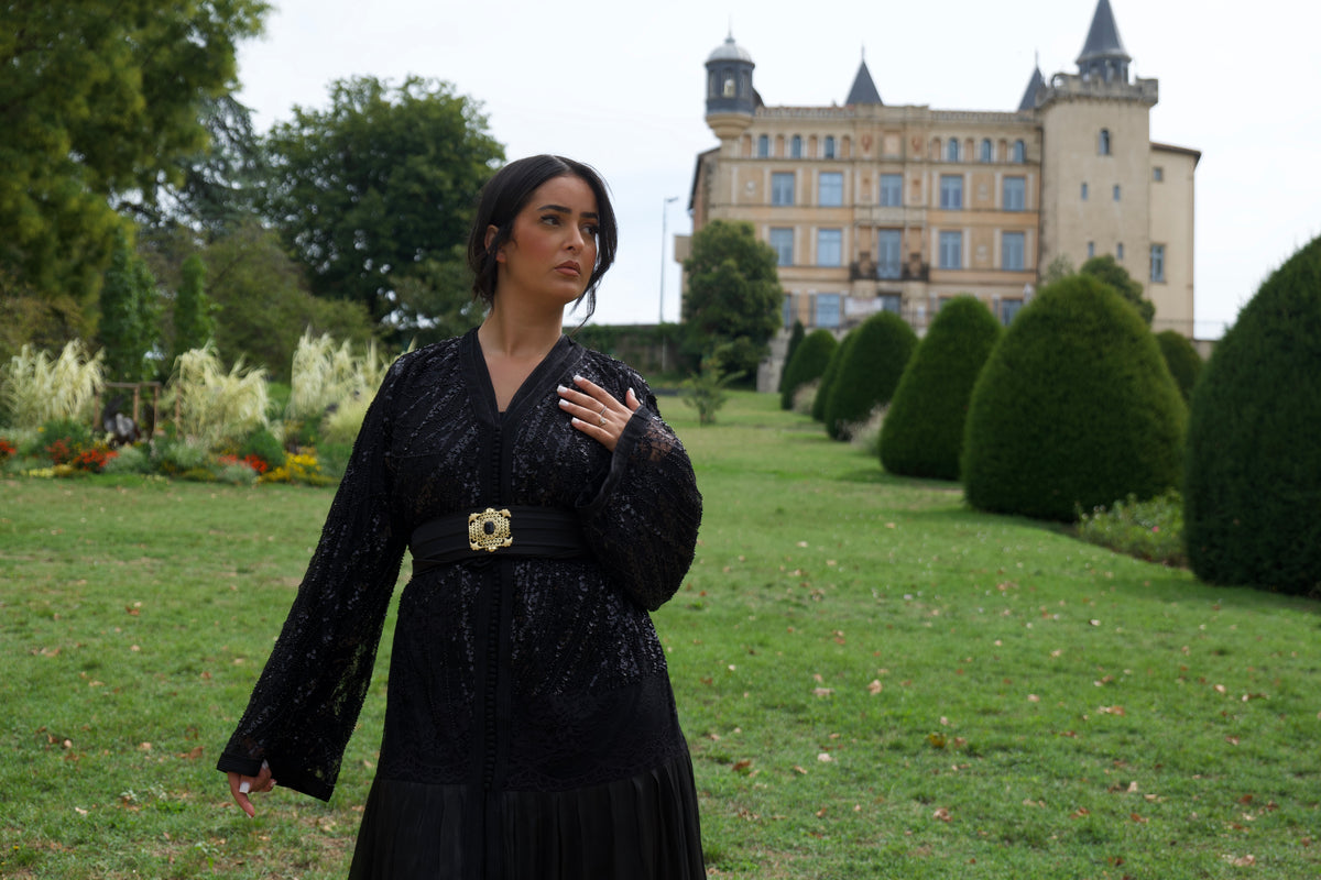 Caftan Aya noir - prestige et élégance